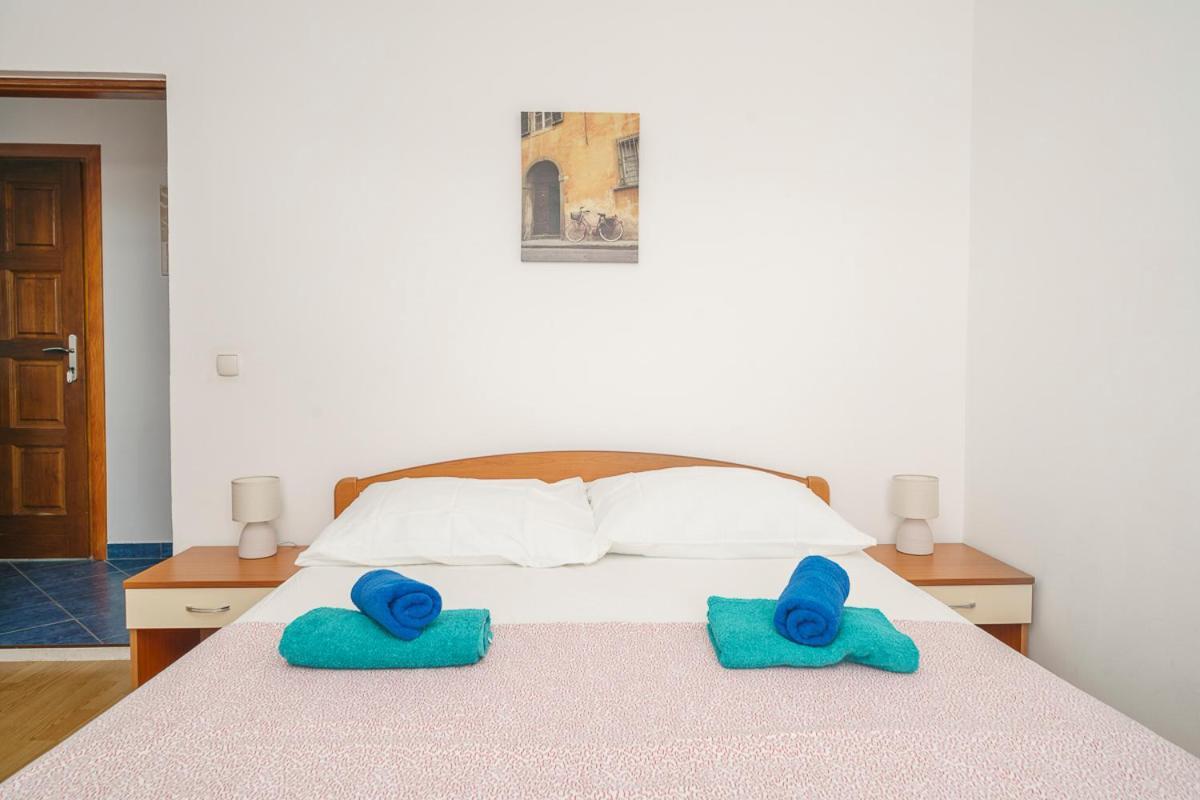 Villa Grey Stone Vodice Esterno foto