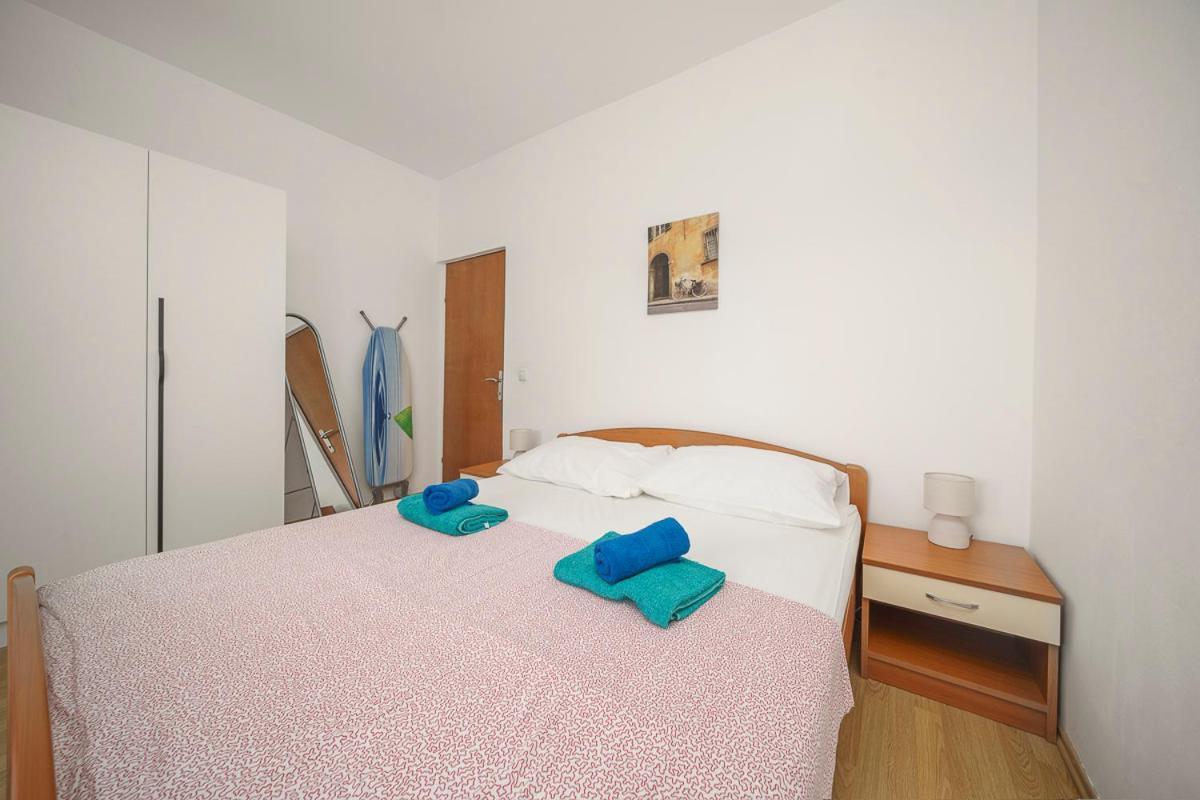 Villa Grey Stone Vodice Esterno foto