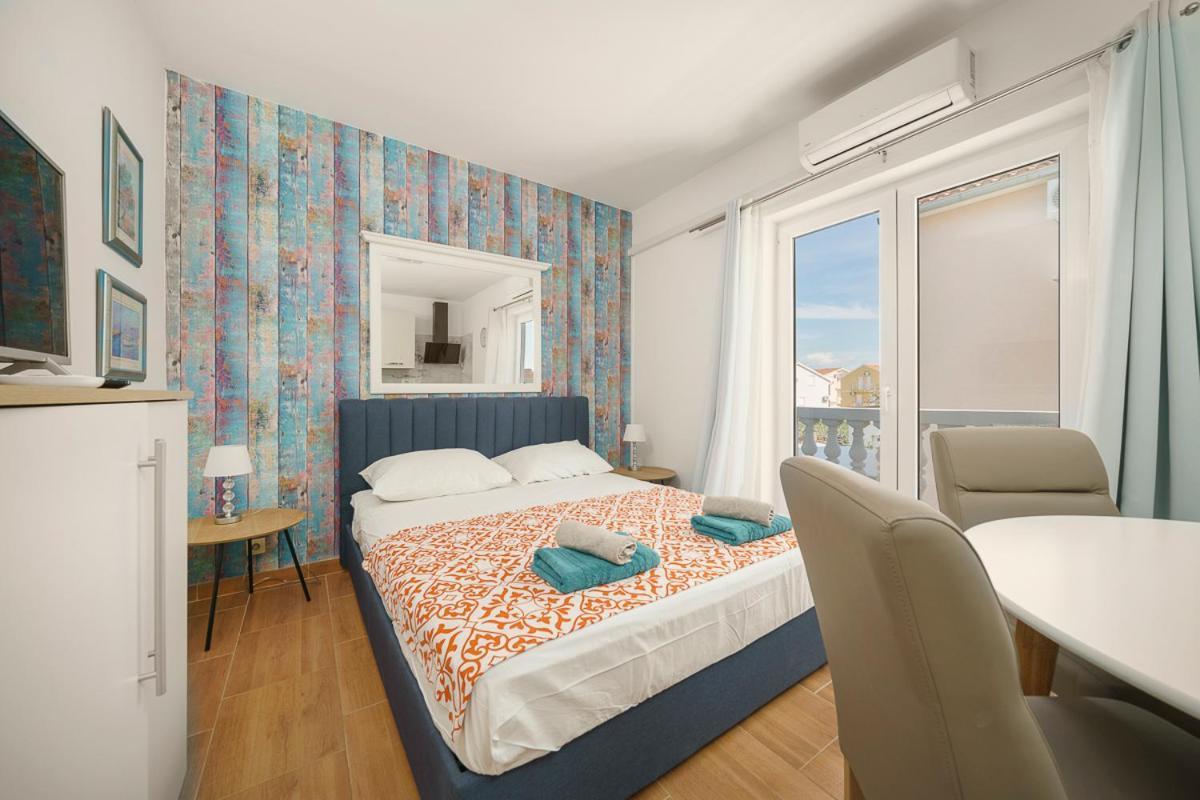 Villa Grey Stone Vodice Esterno foto